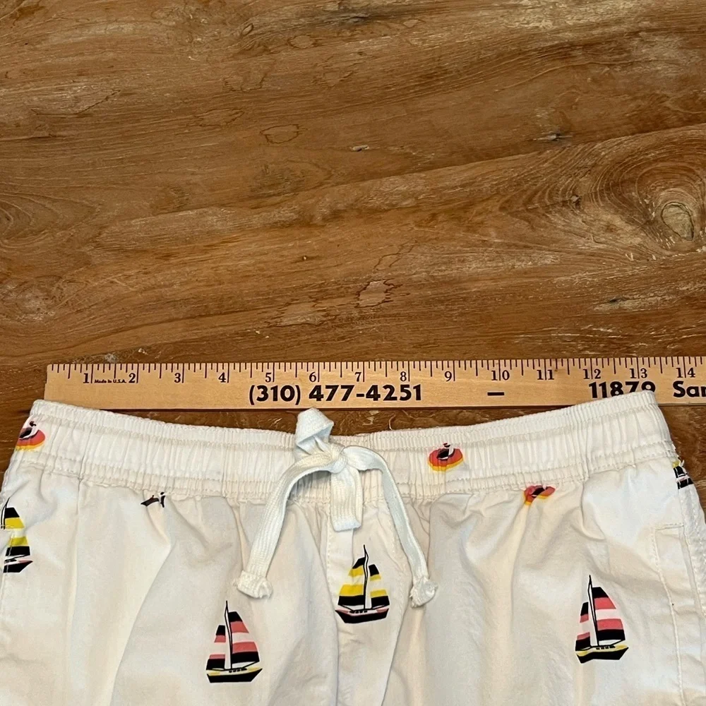 FREE PLANET White Nautical 100% Cotton Sailboat Shorts, Size S